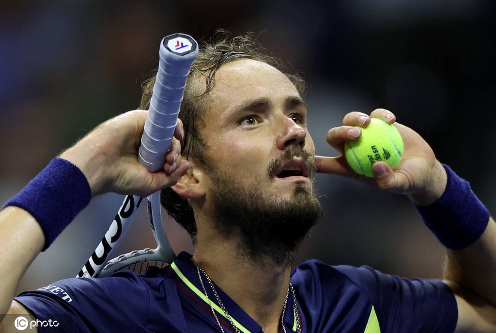 有助于他们 有助于他们