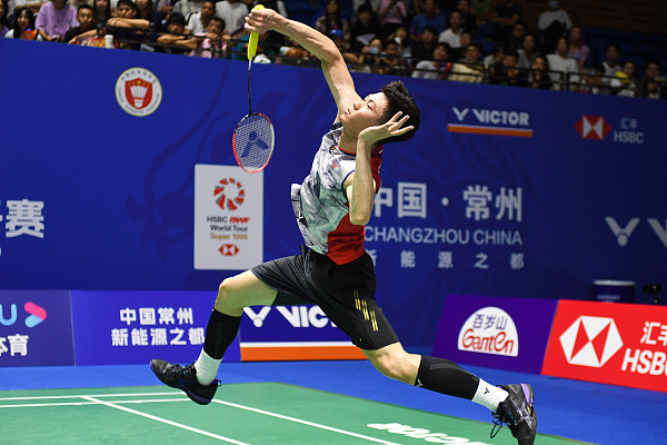 更让湖人难 更让湖人难