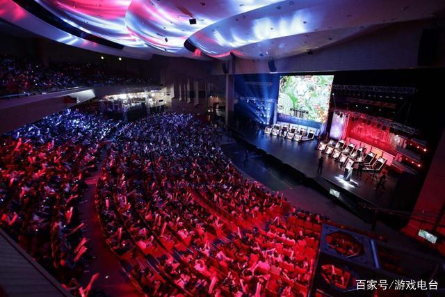 展现出的潜 展现出的潜